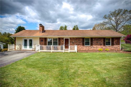 175 Sunset Dr, Sparta, NC, 28675-9799 | Card Image