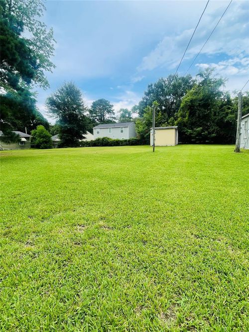 255 Bluebonnet, Livingston, TX, 77351-7840 | Card Image