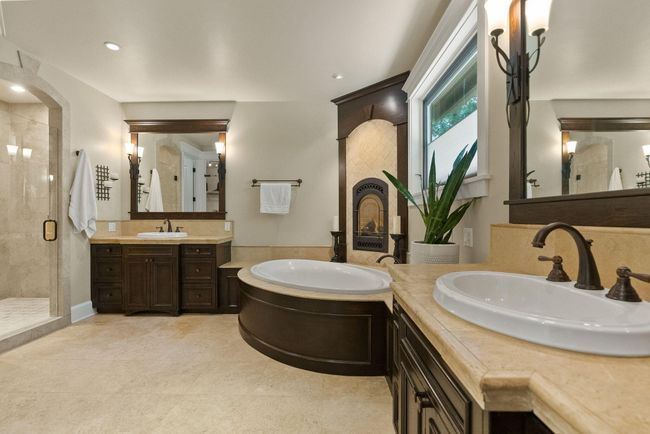 Primary Bath | Image 26