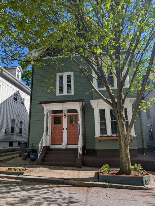 3-193 Howell St, Providence, RI, 02906-1616 | Card Image
