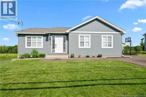 355 Dover Rd, Dieppe, NB, E1A7L7 | Card Image