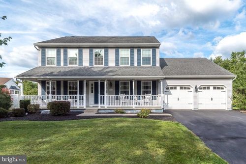 347 Beechwood Dr, Sellersville, PA, 18960-1658 | Card Image