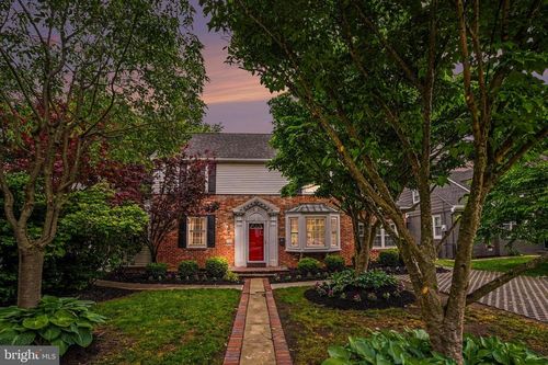 235 Hopkins Rd, HADDONFIELD, NJ, 08033-2703 | Card Image