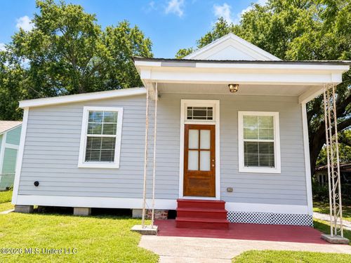 309 Seal Ave, Biloxi, MS, 39530-1914 | Card Image