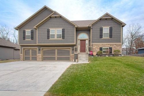 1309 Melissa Court, Kearney, MO, 64060 | Card Image