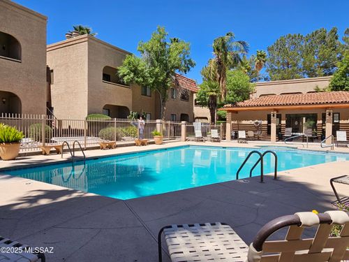 c-227-5750 N Camino Esplendora, Tucson, AZ, 85718-4572 | Card Image