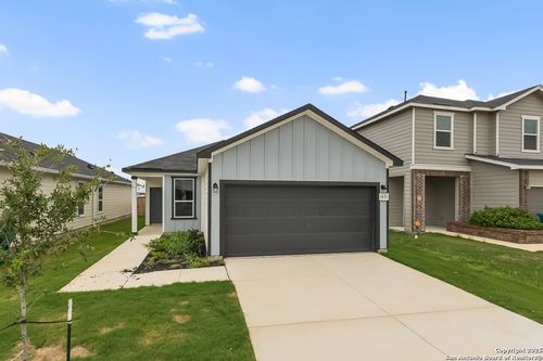 14311 Calaveras Cv, Elmendorf, TX, 78112-0270 | Card Image