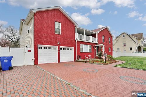 294 Coolidge Ave, Englewood, NJ, 07631-3851 | Card Image