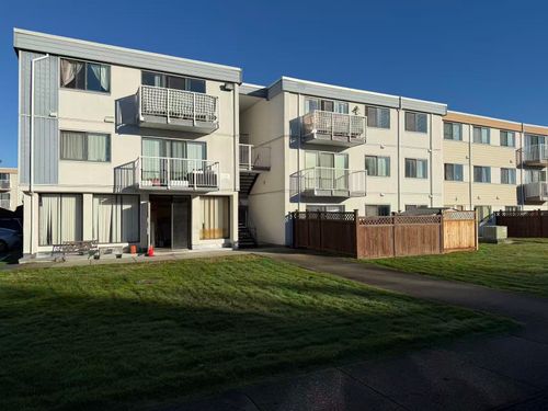 302-7260 Lindsay Rd, Richmond, BC, V7C3M6 | Card Image