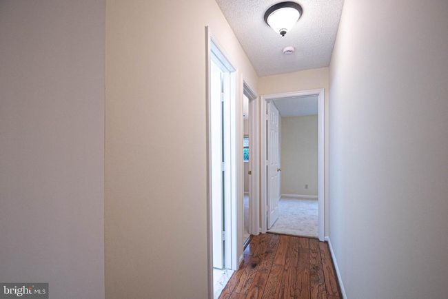 APT-101 - 12009 Golf Ridge Ct, Condo with 3 bedrooms, 2 bathrooms and null parking in FAIRFAX VA | Image 19