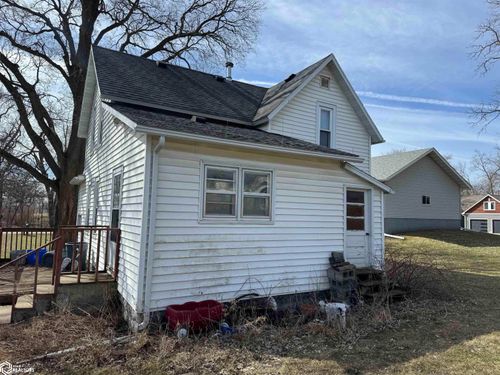 1112 S 9th Pl, Clear Lake, IA, 50428-2611 | Card Image