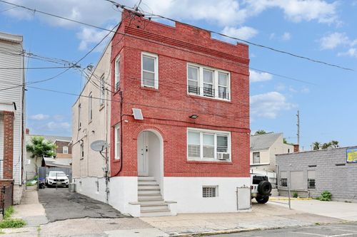 1808 44th St, North Bergen, NJ, 07047 | Card Image
