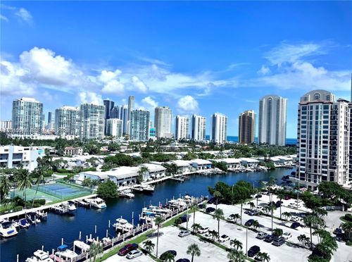 1224-400 Kings Point Dr, Sunny Isles Beach, FL, 33160-4738 | Card Image