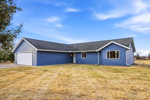 1323 216th Avenue, New Richmond, WI, 54017 | Card Image