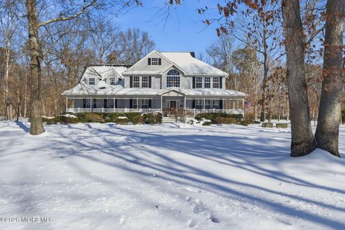 17 Amanda Ln, Howell, NJ, 07731-8941 | Card Image