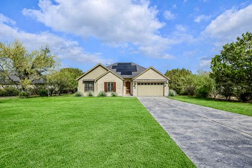 935 Wesley Ridge Dr, Spicewood, TX, 78669-9157 | Card Image