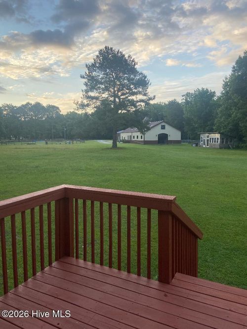 3324 Stag Park Rd, Burgaw, NC, 28425-3368 | Card Image