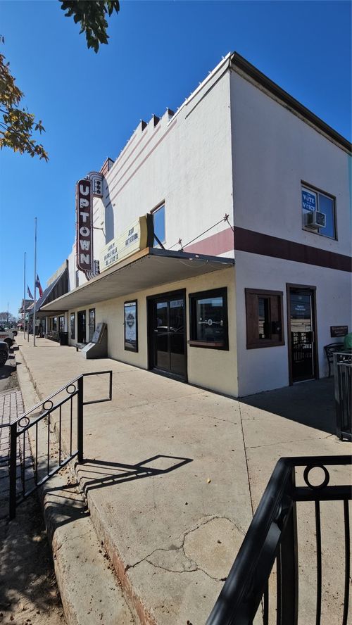 218 Main St, Marble Falls, TX, 78654-5713 | Card Image