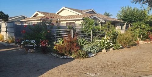 9203 Mandale St, Bellflower, CA, 90706-2851 | Card Image