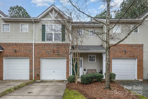 16677 Commons Creek Dr, Charlotte, NC, 28277-3019 | Card Image