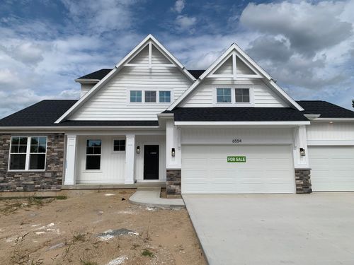 6554 Ravine Point Dr, Rockford, MI, 49341-9855 | Card Image
