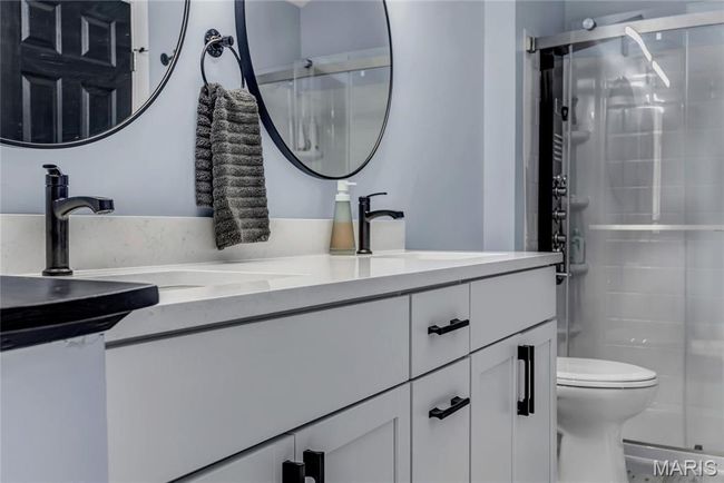 F - 225 Hemingway Ln, Condo with 2 bedrooms, 2 bathrooms and 2 parking in Weldon Spring MO | Image 25