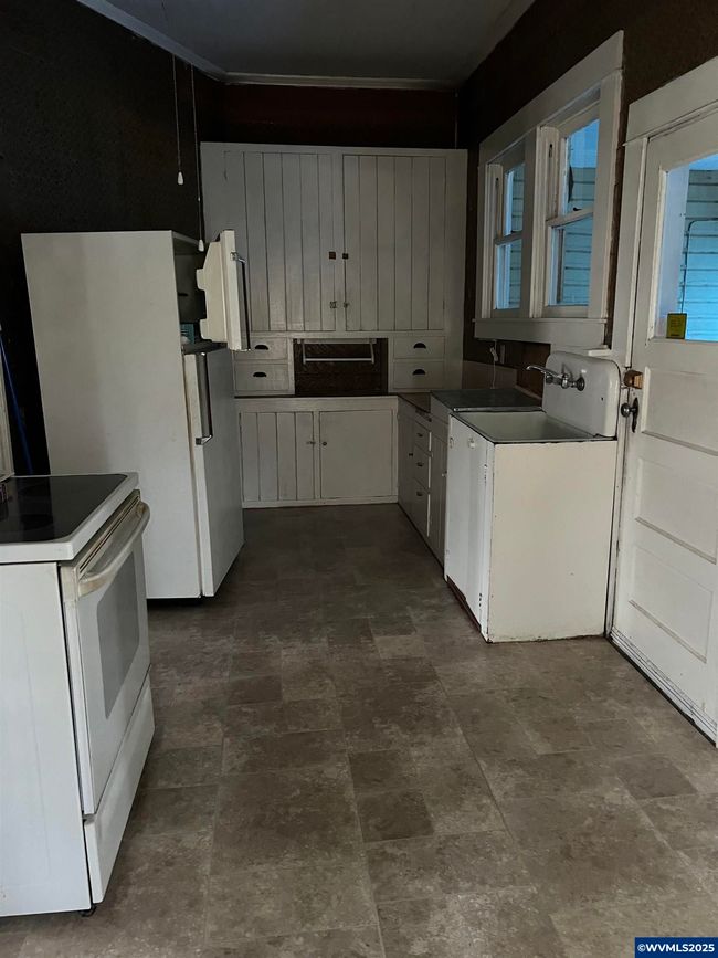 955 B St, House other with 3 bedrooms, 1 bathrooms and null parking in Fossil OR | Image 9