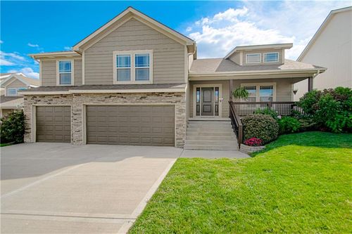 21425 W 47th Ter, Shawnee, KS, 66218 | Card Image
