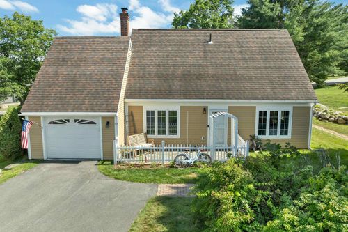 53 Garden Cir, Laconia, NH, 03246-2050 | Card Image