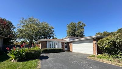 456 S Division Street, House other with 3 bedrooms, 2 bathrooms and 2 parking in Peotone IL | Image 2