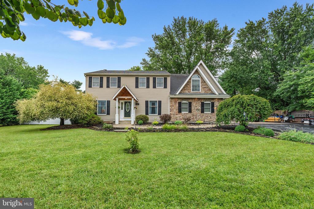Adams Ln, Southampton, NJ 08088