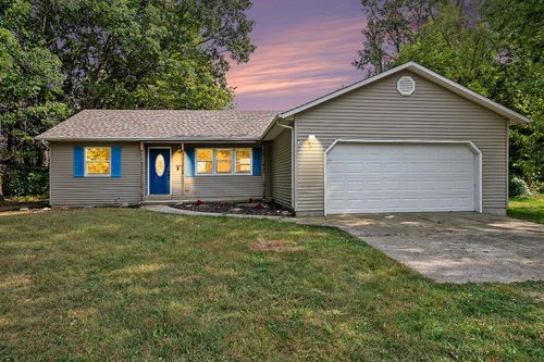 14061 Riverside Dr, Constantine, MI, 49042-9793 | Card Image