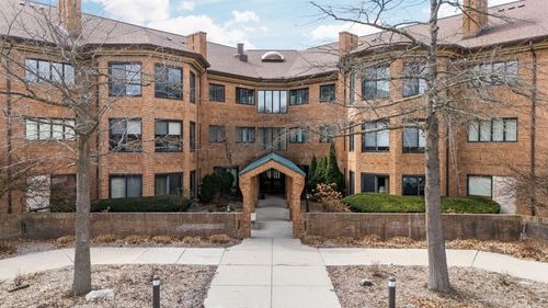 210-2115 Nature Cove Ct, Ann Arbor, MI, 48104-8324 | Card Image