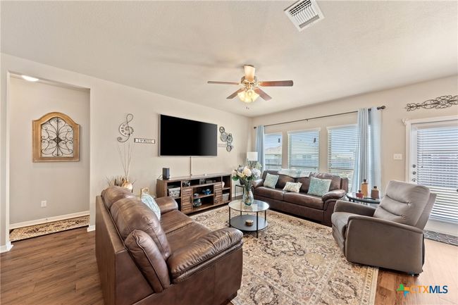 1028 Wethersfield Ln, House other with 3 bedrooms, 2 bathrooms and null parking in Temple TX | Image 5