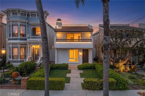 339 Winslow Ave, Long Beach, CA, 90814-3211 | Card Image