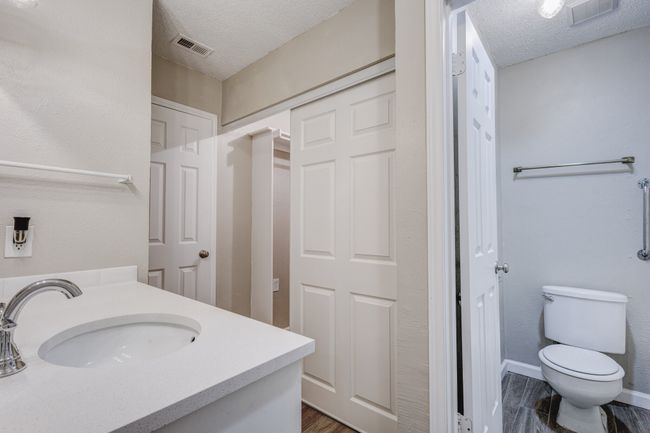 APT-105 - 9254 Forest Ln, Townhouse with 2 bedrooms, 2 bathrooms and null parking in Dallas TX | Image 11