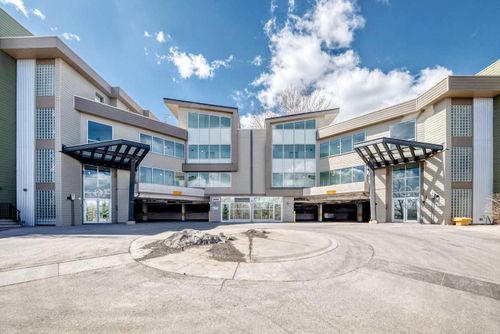 433-4303 1 St Ne, Calgary, AB, T2E7M3 | Card Image
