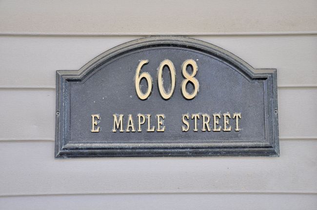 608 E Maple Street | Image 55