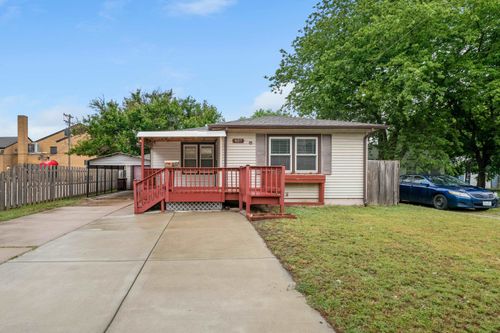 837 S Estelle St, Wichita, KS, 67211-2916 | Card Image