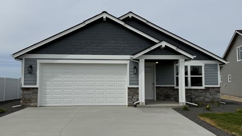 1255 N High Desert Dr, Deer Park, WA, 99006-5650 | Card Image