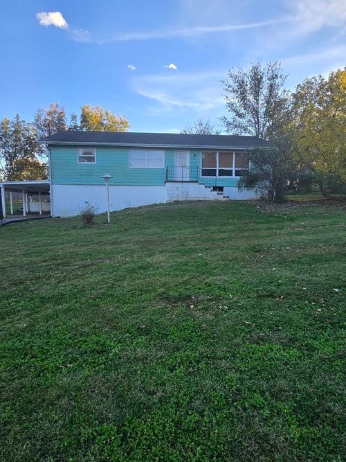 8650 Old Highway 13, Murphysboro, IL, 62966-5509 | Card Image