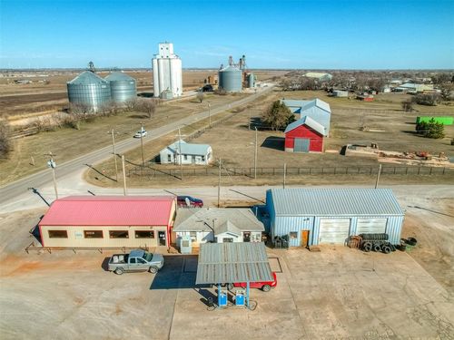 602 Highway 270 W, Calumet, OK, 73014 | Card Image