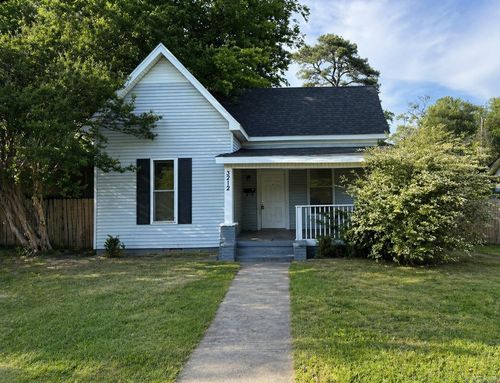 3212 Lamar St, Little Rock, AR, 72205-5852 | Card Image