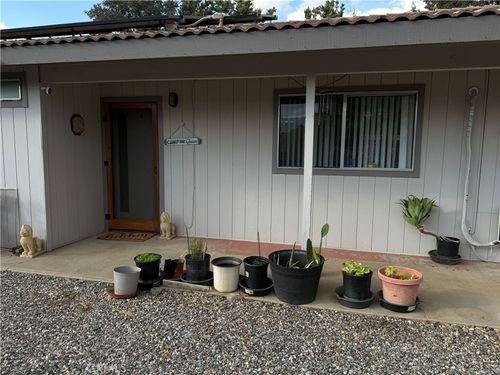 22621 Camp Dr, Tehachapi, CA, 93561 | Card Image