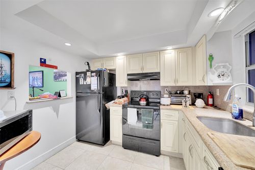 apt-111-9401 Sunrise Lakes Blvd, Sunrise, FL, 33322-1238 | Card Image