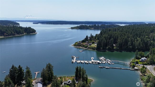 Joemma Beach State Park is located nearby. Great for Kayaking, Fishing, Crabbing, Camping, Picnicking. | Image 11