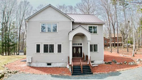 67 Anderson Pond Rd, Grantham, NH, 03753-5402 | Card Image