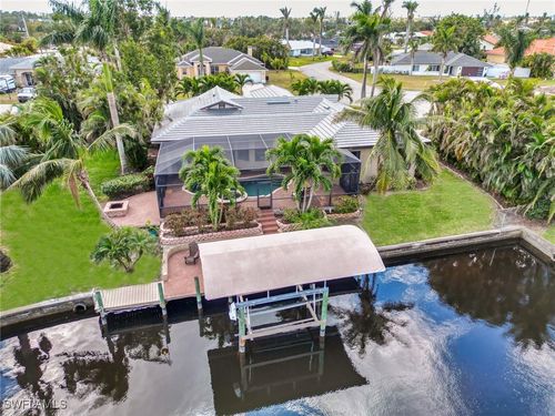 1041 S Town And River Dr, FORT MYERS, FL, 33919-6135 | Card Image