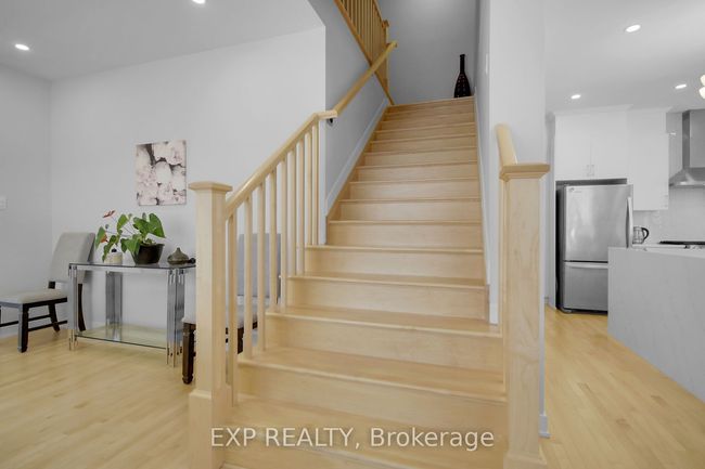 2021 Elevation Rd, House attached with 3 bedrooms, 3 bathrooms and 2 parking in Nepean ON | Image 19