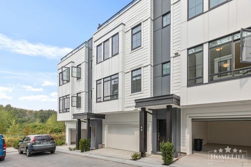 45-2075 Oak Meadows Dr, Surrey, BC, V3Z1J6 | Card Image